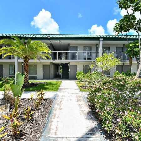 Aparthotel Ramad 612 - Pool, Bunk Beds, Huge TV, Tiki Bar South Bradenton Exterior foto