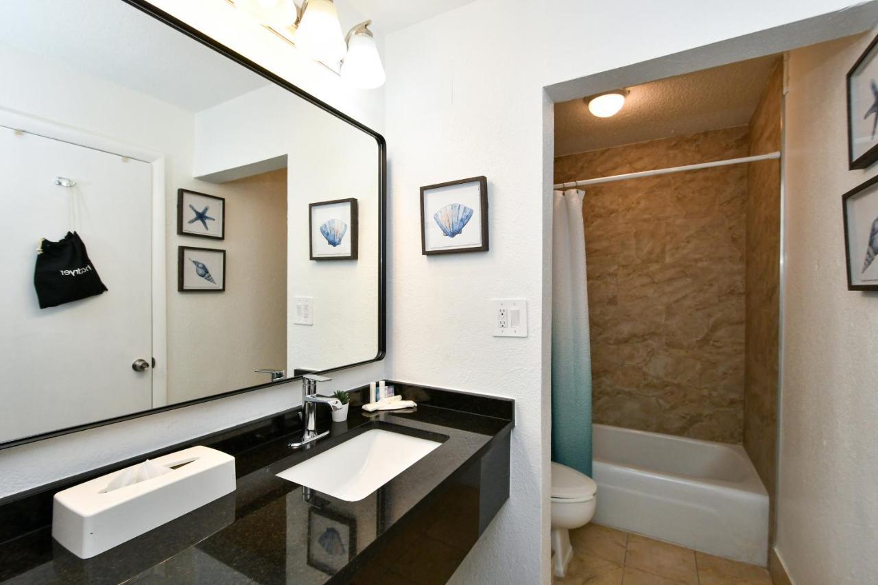Aparthotel Ramad 612 - Pool, Bunk Beds, Huge TV, Tiki Bar South Bradenton Exterior foto